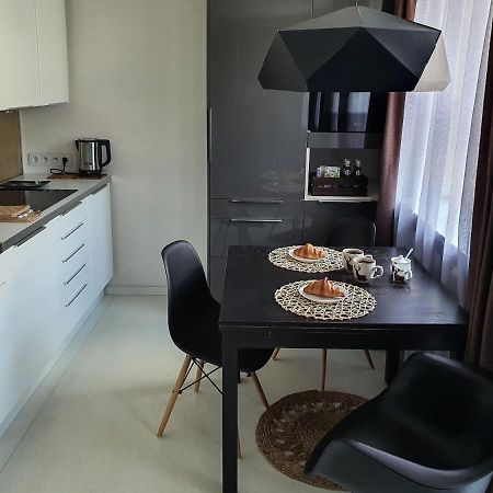 Whitebeeapartament Lejlighed Wrocław Eksteriør billede